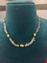 Russian Beads And Real Pearls Neck Chain - Pigment Indigo, VZ