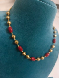 Gold Swarovski With Corals Chain - HD
