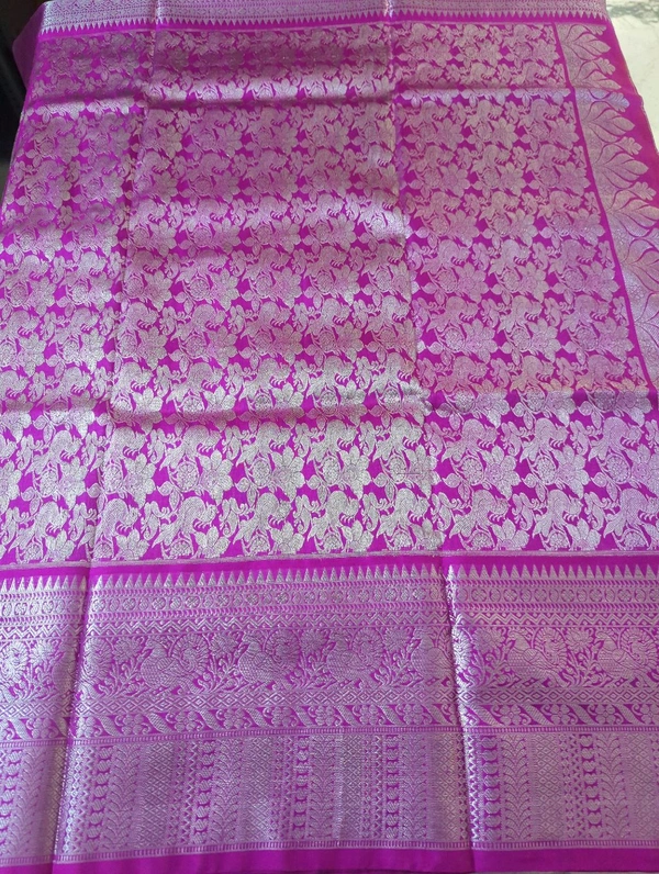 Pure Handloom Venkatagiri Pattu Designer - Wild Watermelon