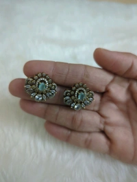 Victorian Studs - Tiara