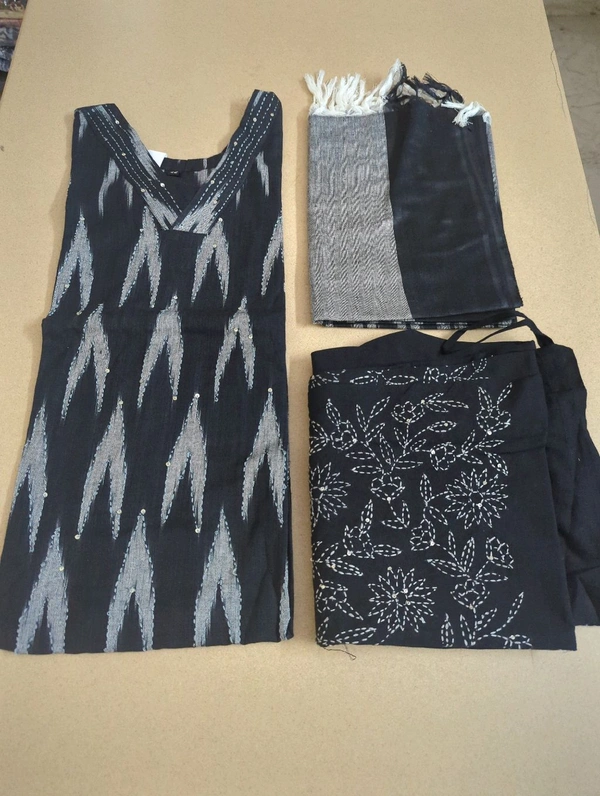 Pure Cotton With Handwork  - Dorado, 44
