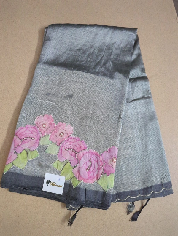 Pure Mangalagiri Pattu With Applique Work - Dove Gray 28