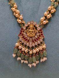 Real Beads With Jadhu Kundan - Vz