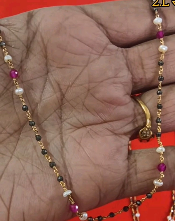 Handmade Chain With Black Diamonds, Real Manulu And Real Pearls - Single Line, HD
