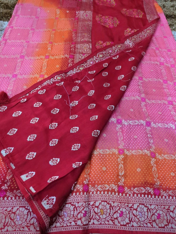 Dola Weaving  - Tickle Me Pink