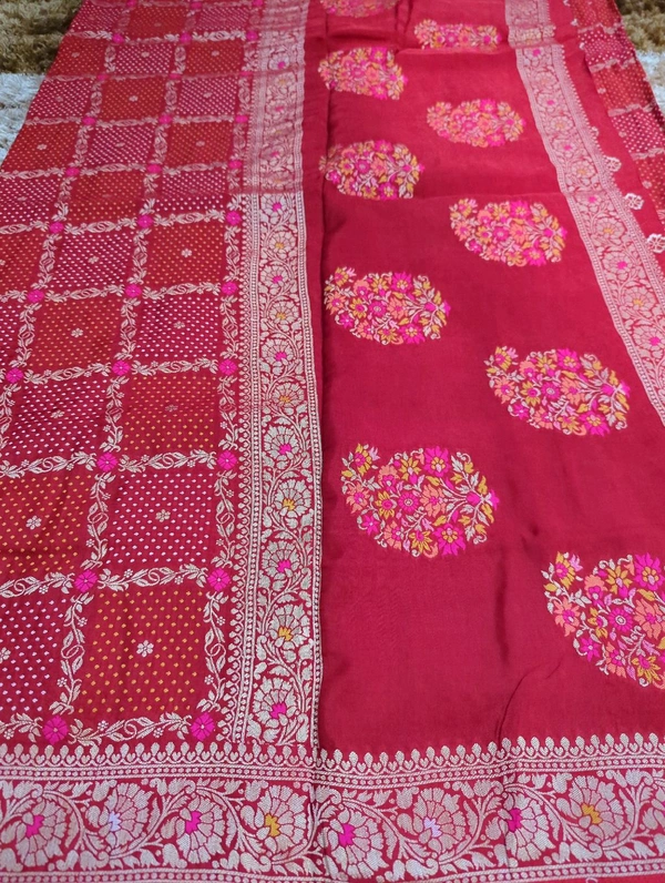 Dola Weaving  - Red