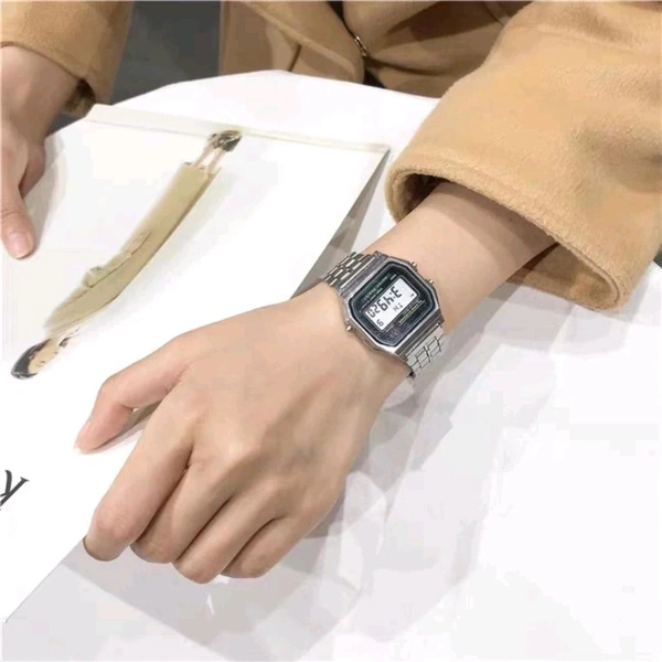 Vintage Watch - Silver