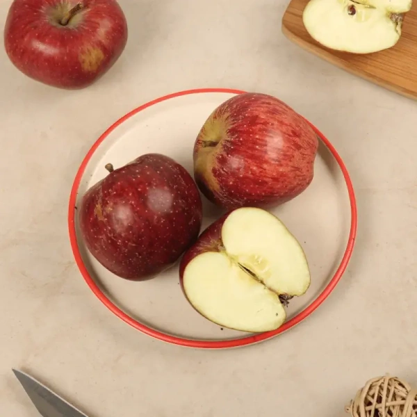 Apple Kinnaur (Medium) - 1 - 1.05 kg