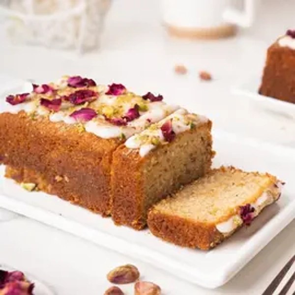 Creme Castle Rose & Pistachio Slice Cake - 200 gm - 200 gm