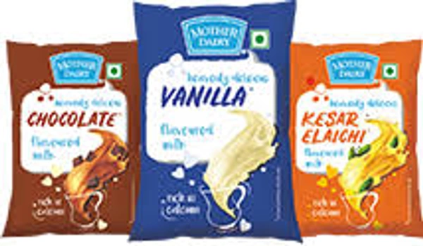 Mother Dairy Vanilla Flavored Milk (Pouch) - 500 ml