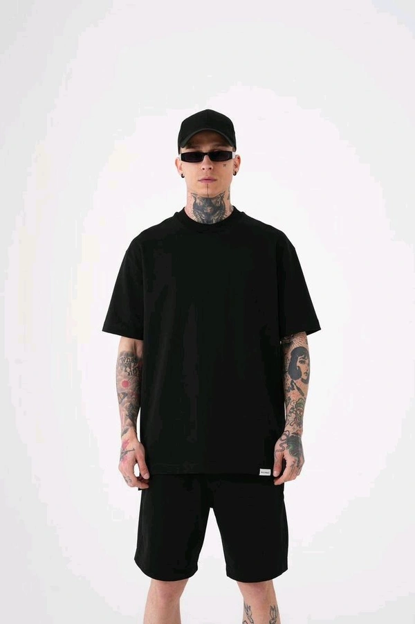 Premium BLACK T-shirt  OG - M, Black