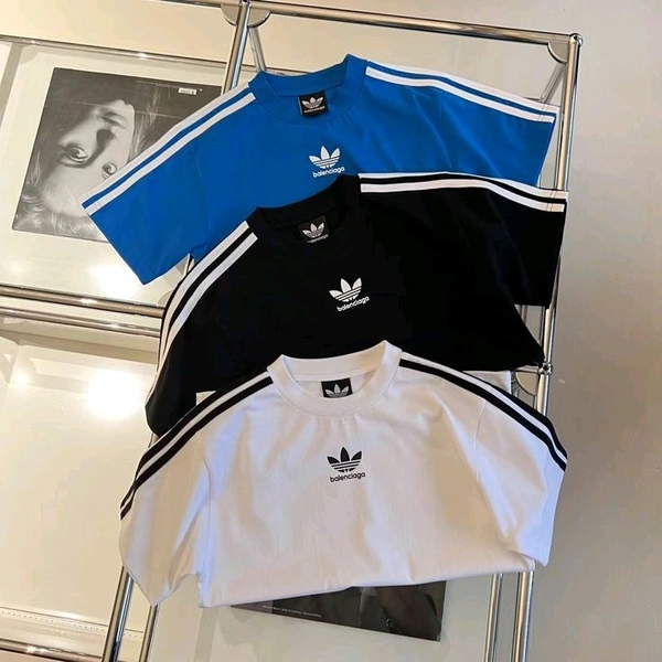 Premium Quality T-shirt  - L, White