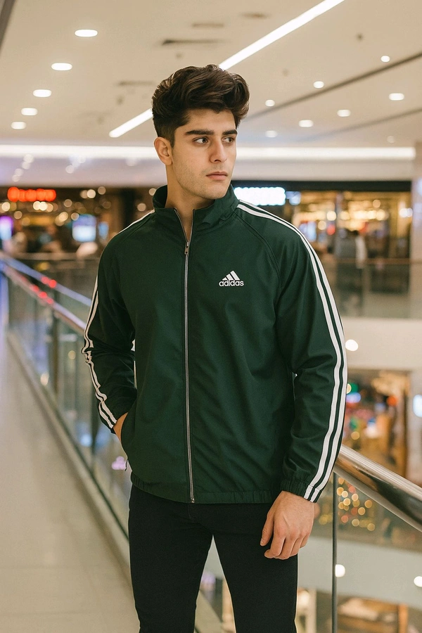 Premium Athletic Upper Wear With Zipper - L, Cyprus