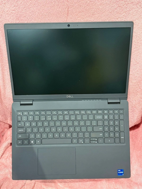 SKU-0569/ CORE I5/ 10TH GEN DELL LATITUDE 3510 / Business Series Laptop/ (CORE I5/ 8GB/ 256GB SSD/ HD Webcam/15.6'' HD LED / Win 10/11 Pro Installed + MS Office/ Adapter/ (Refurbished)