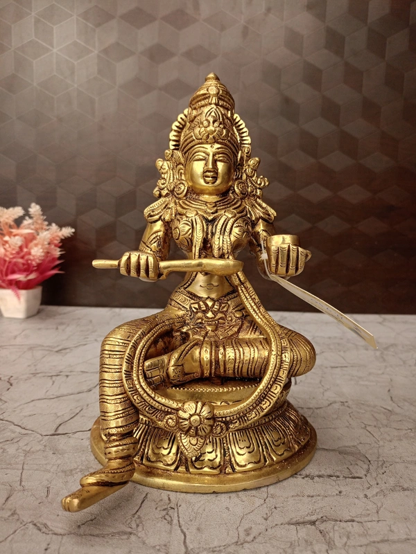 DecorsOne Brass Annaporani Idol 10"