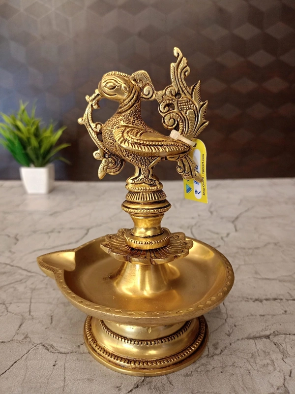 DecorsOne Brass Superfine Annam Single Face Diya With Flower Model 7″