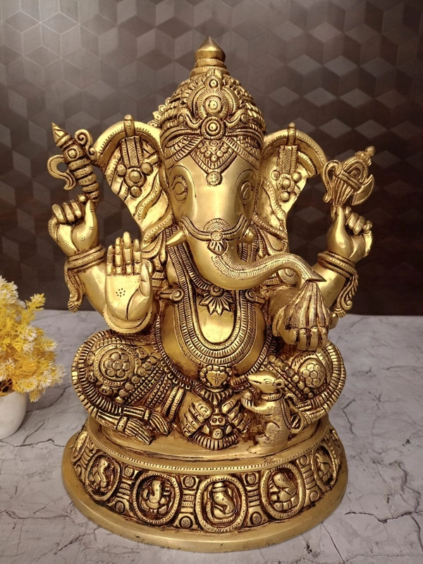 DecorsOne Divine Brass Ganesha Idol Symbol of Wisdom & Prosperity 