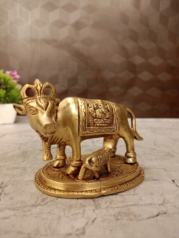 DecorsOne Brass Cow and Calf with Lakshmi Ganesha Idol 3"