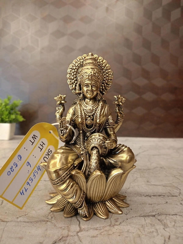 Brass Fine Art Maha Lakshmi Idol With Coin Pot