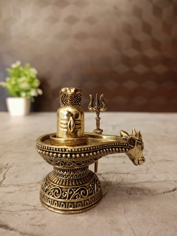 Brass Fine Art ShivaLingam Idol
