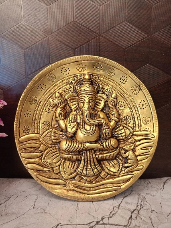 Brass Ganesha Round Plate Wall Hanging / Pure Antique And Handicraft Idol 