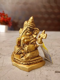 DecorsOne Brass Small ganesha With Designer Base / Embrace Divine Blessings with Our Masterfully Crafted Brass Ganesha Murthi Idol 
