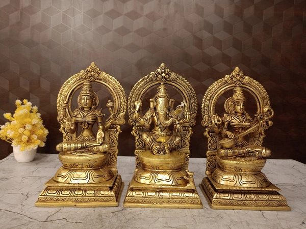 DecorsOne Brass Lakshmi Ganesha Saraswathi Set Idol-10″