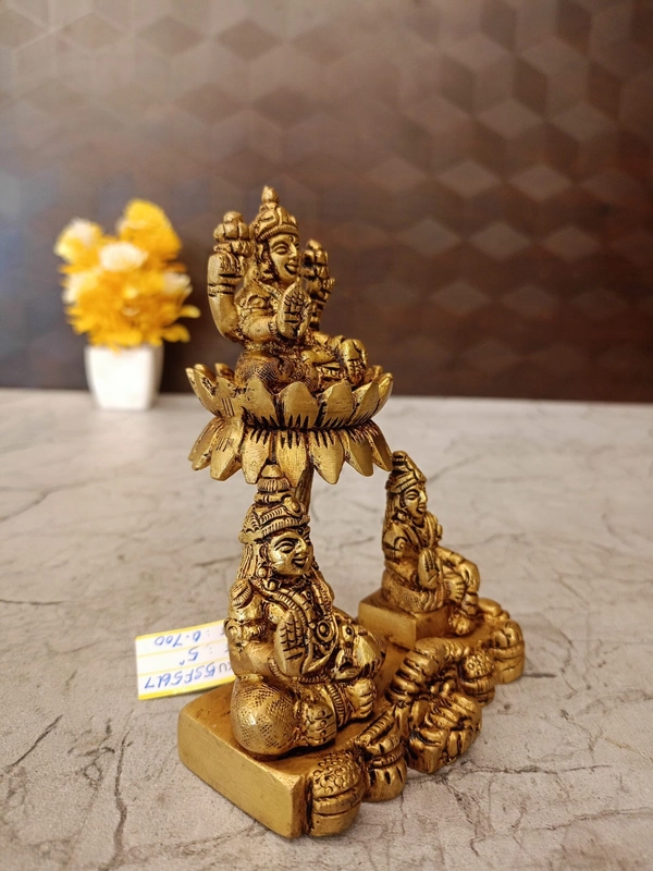 Brass Lakshmi Kuberar Idol 