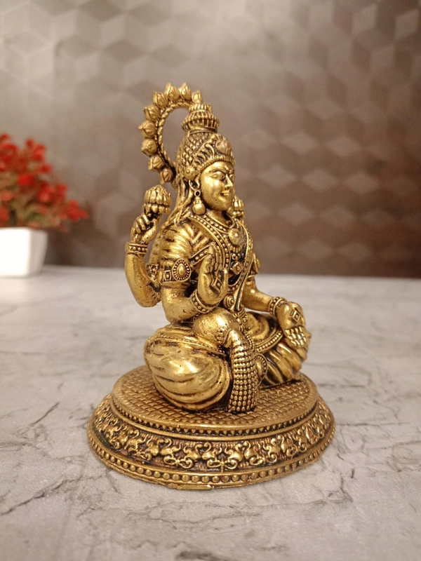 Brass Fine Art Lakshmi Statue For Pooja 