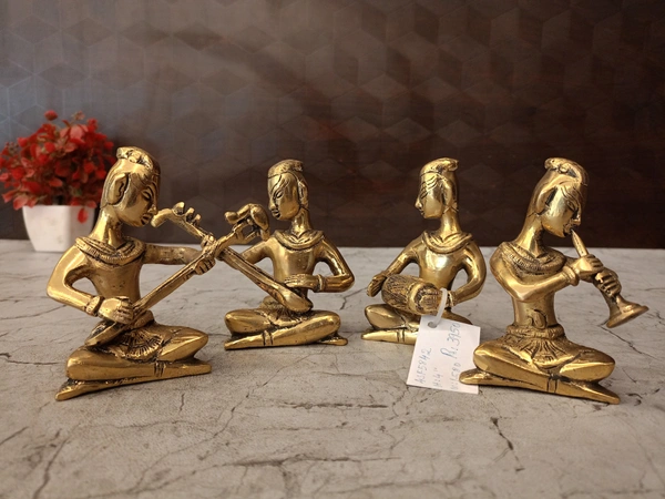 DecorsOne Brass Music Set 4"