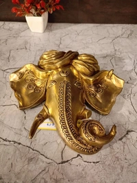 DecorsOne Brass Pagadi Ganesha Wall Mount 9″