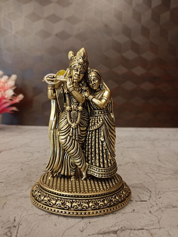 Brass Round Base Fine Art Radha krishna Statue For Wedding Gifts