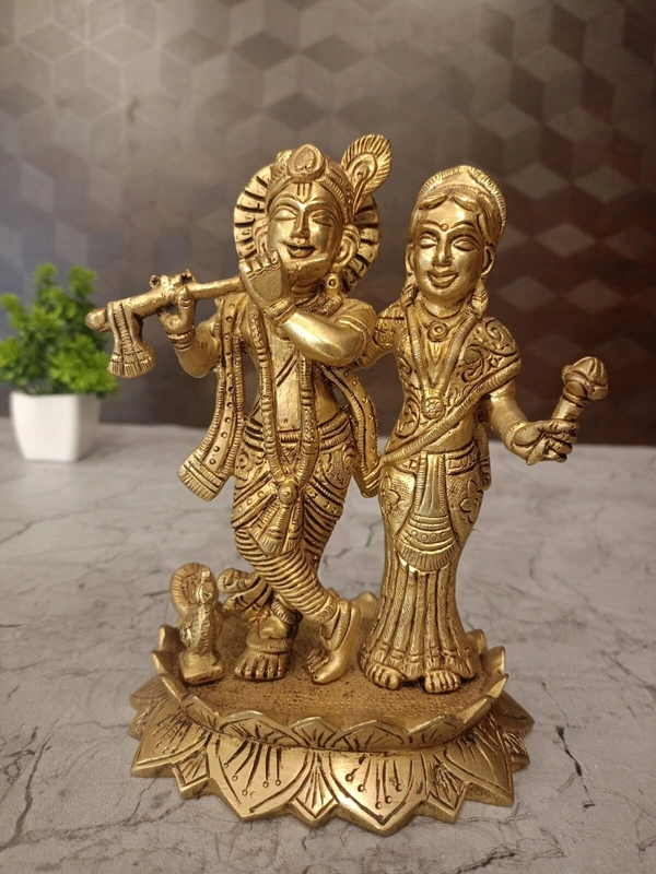 DecorsOne Brass Radha Krishna Statue 6.5″