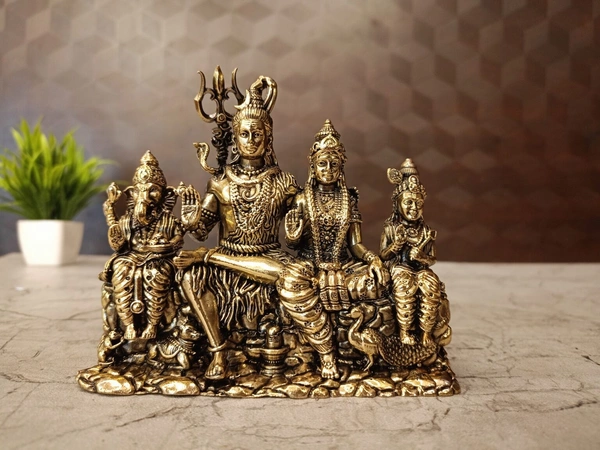 Brass Fine Art Shivan Family For Pooja