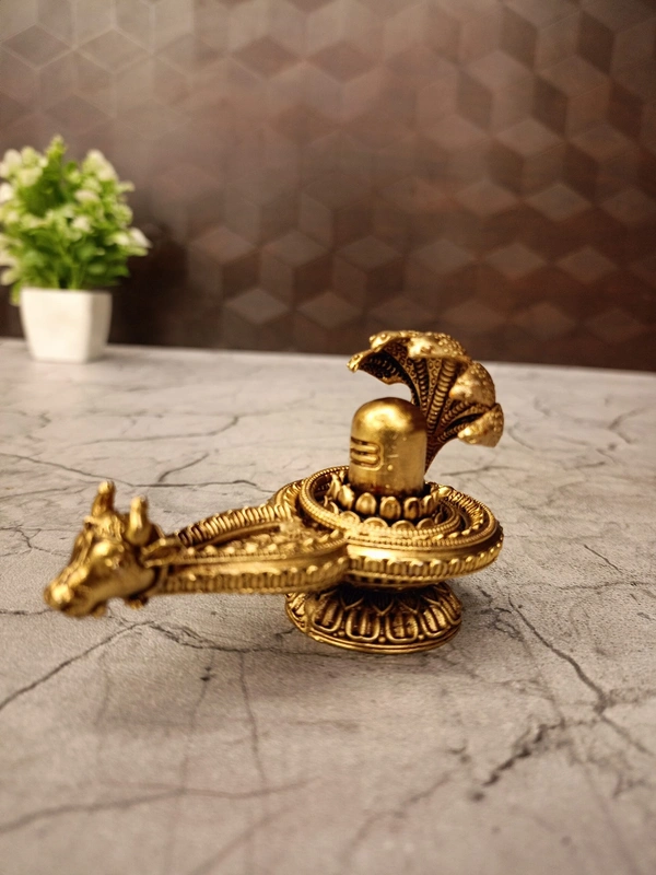 Brass Fine Art Shiva Lingam With Snake