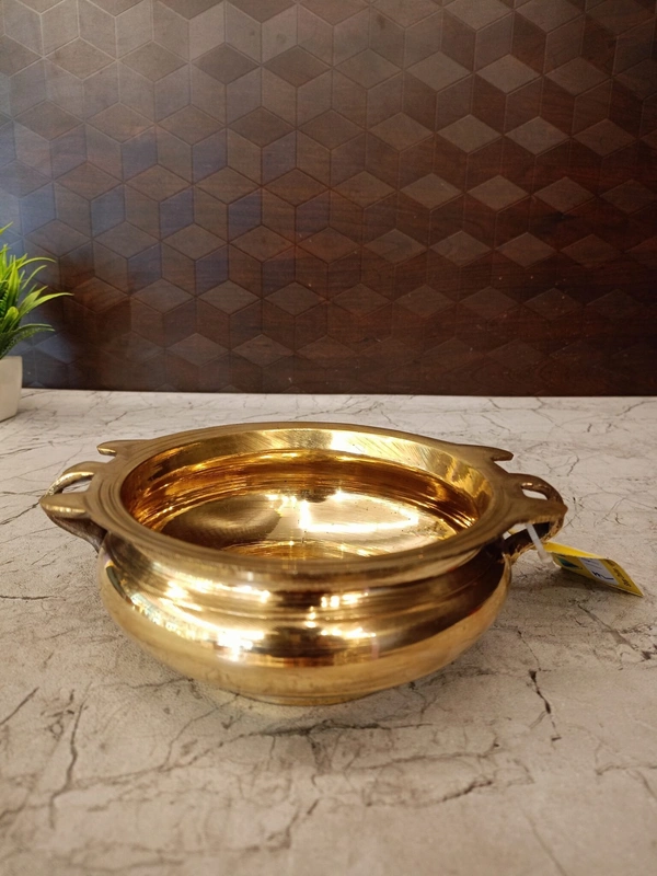 Brass Plain Small Uruli