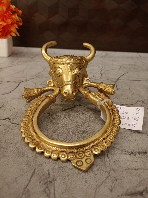 DecorsOne Brass Cow Head Door Knock 7.5”