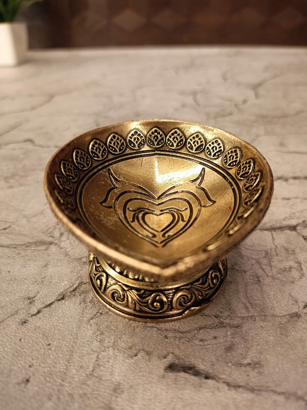 Brass Fine art Agal Diya