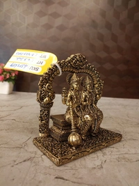 Brass Fine art Vishnu Lakshmi Thiruvachi idol 