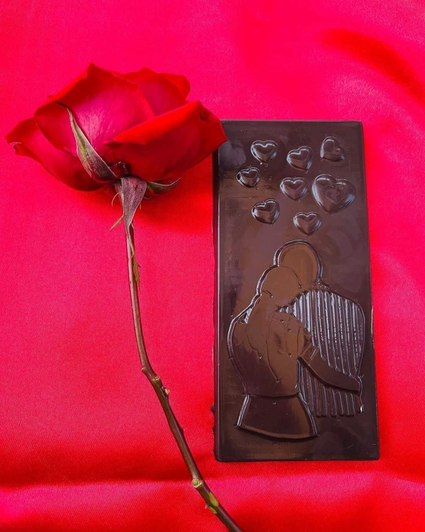 Valentine Medium Bar - Dark