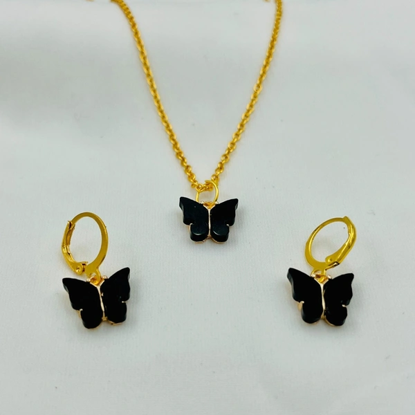 Fluttering Pendant for Girls and Women | Pendant Set And Locket - Free Size, Multicolor