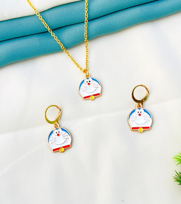 Doremon Pendant For Girls And Women With Earrings - Free, Multi
