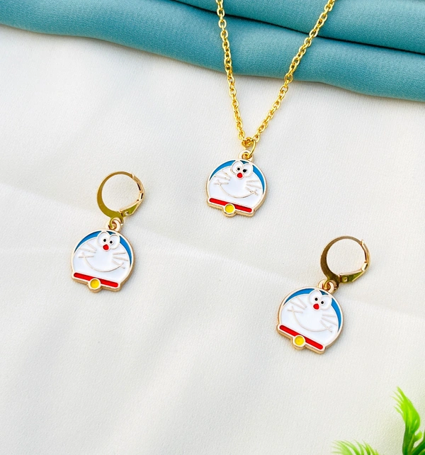 Doremon Pendant For Girls And Women With Earrings - Free, Multi