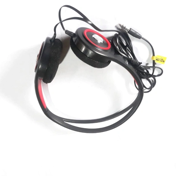 Wired Headphones  - black , free 