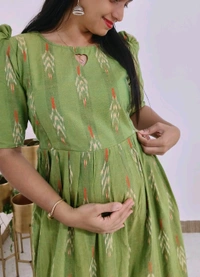 Green Ikkat -Feeding Kurti - M, Mantis