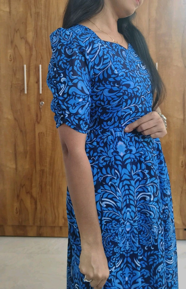 Blue Mandela Georgette Feeding Maxi - M