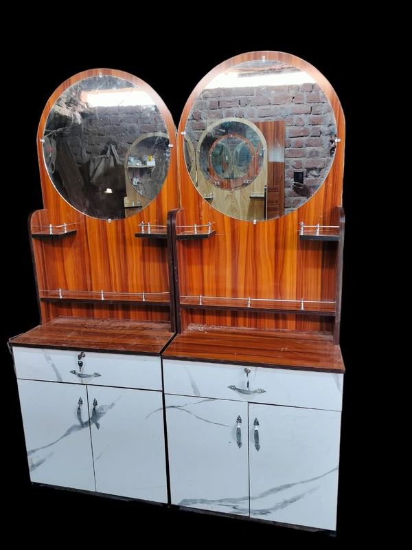 Dressing Table  - 2/6
