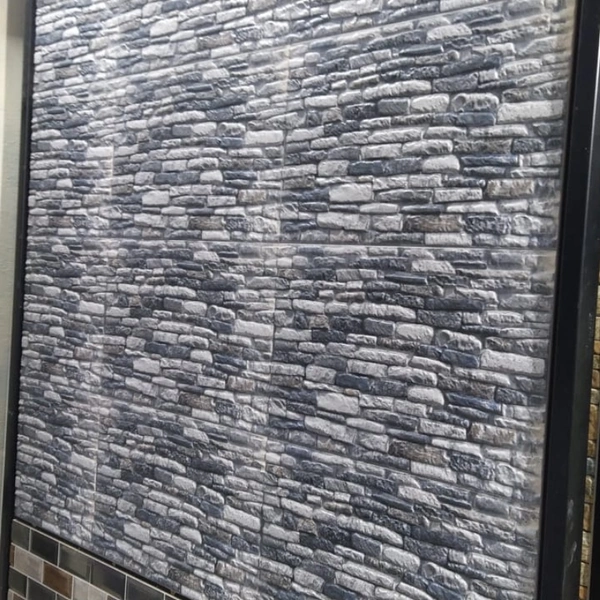 KAJARIA WALL TILES 05A - digital 8pc, non digital 10 pc, 18"x12", delivery charge extra