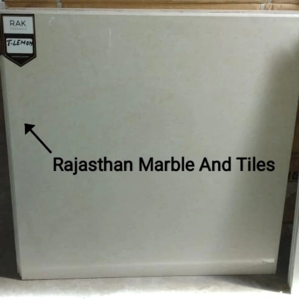 RAK FLOOR TILES 01 - 4pc, 2x2, charge extra