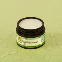 Pilgrim Glow Moisturizer with Squalane, 50.0gm | Hydrates Skin, Boosts Natural Radiance, and Leaves Skin Soft and Glowing.